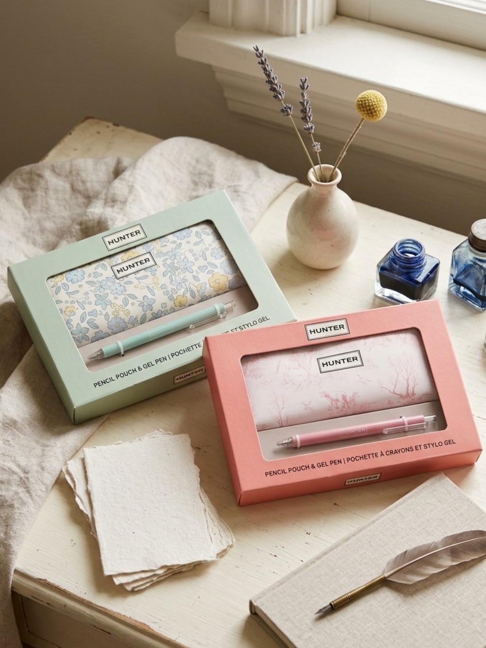 Hunter Pencil Pouch & Gel Pen Set